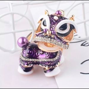 Lucky Chinese Purple Lion keychain